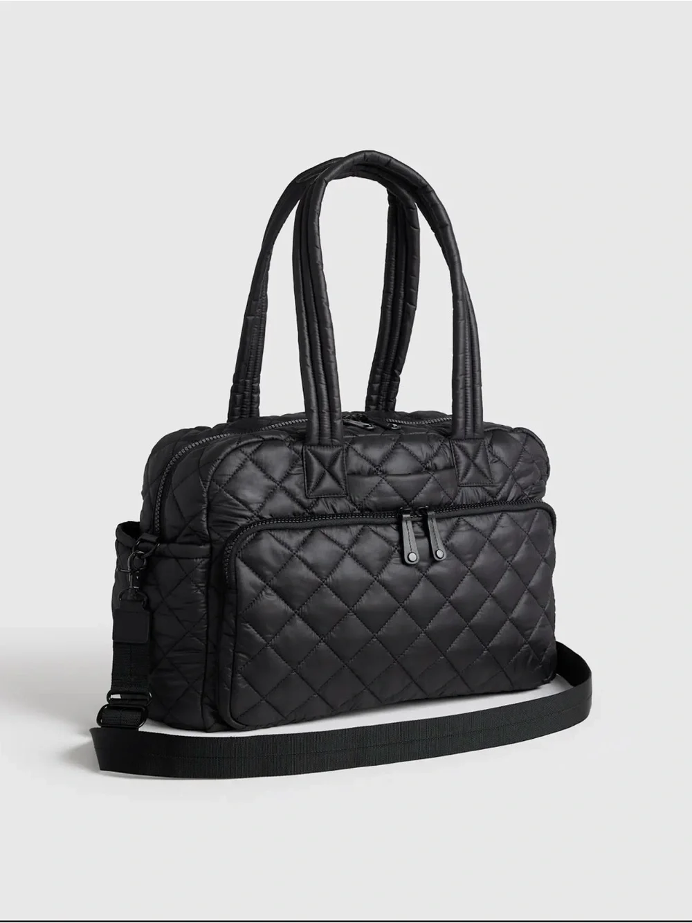 Quince Transit Quilted Duffle Bag in Black 886